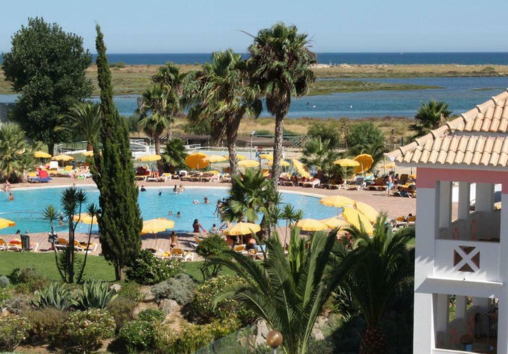 Golden Beach Apartment, Cabanas - Rua Das Giestas Lote 4 J カバナス・デ・タビラ エクステリア 写真